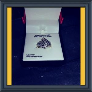 SOLD Beautiful ring with a ¼ carat diamond weight